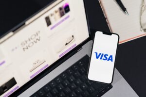 7 Smart Tips for Shopping Online